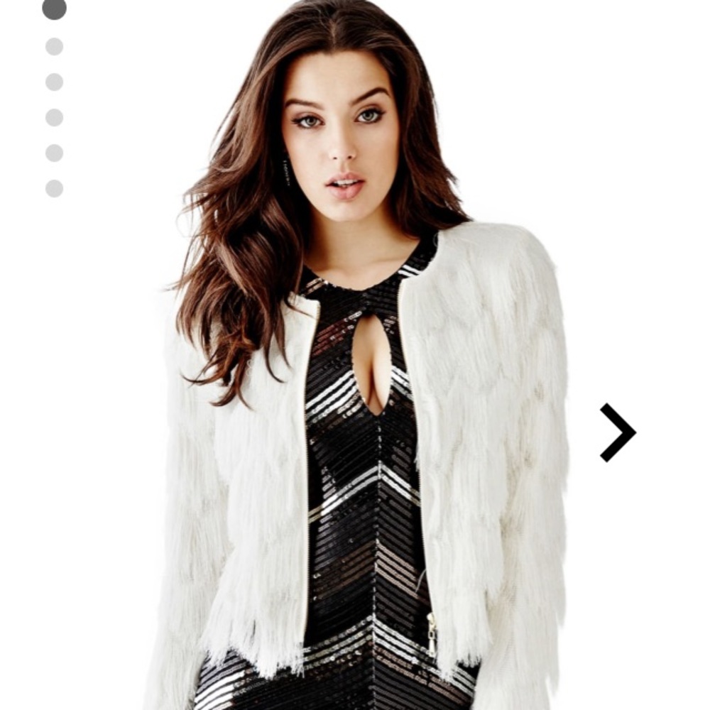 Guess White Fringe Jacket NWOT ๐ฅฐ๐๐ - Picture 1 of 4